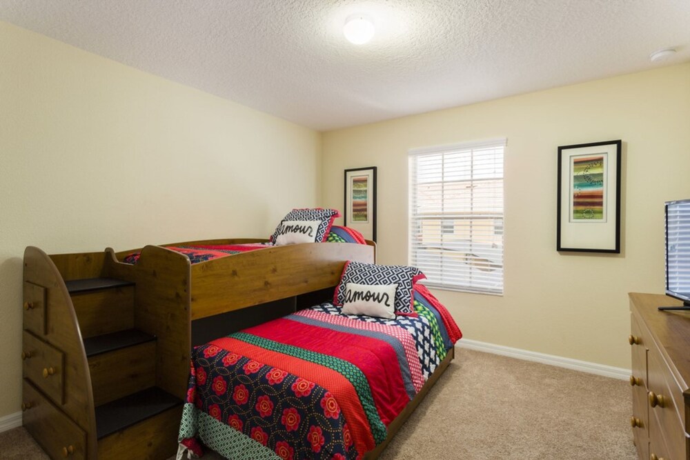 4 Bedrooms 3 Bathrooms Paradise Palms 8969 Bp - photo 18