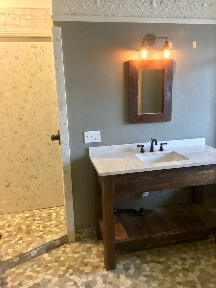 The Groveland Hotel - photo 64