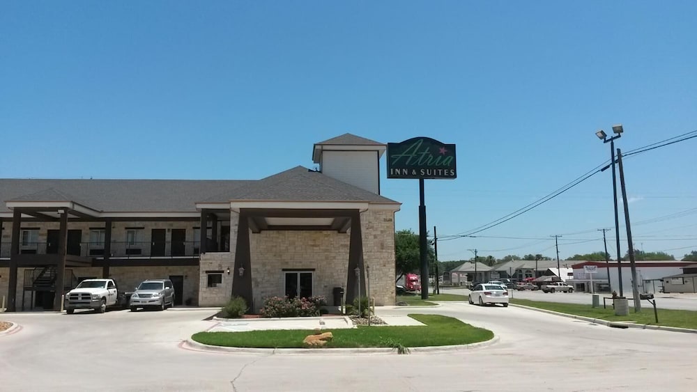 Knights Inn Three Rivers - photo 19