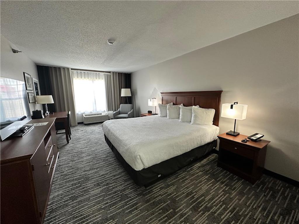 Best Western Harmony Inn Fort Dodge Iowa - photo 13