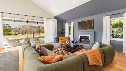 The Lake House The Vintage — 4-Star Luxury Hotel in Pokolbin, Australia