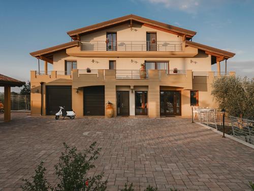 La Volpe e la Stella by Podere Carriero in Montescaglioso, Italy