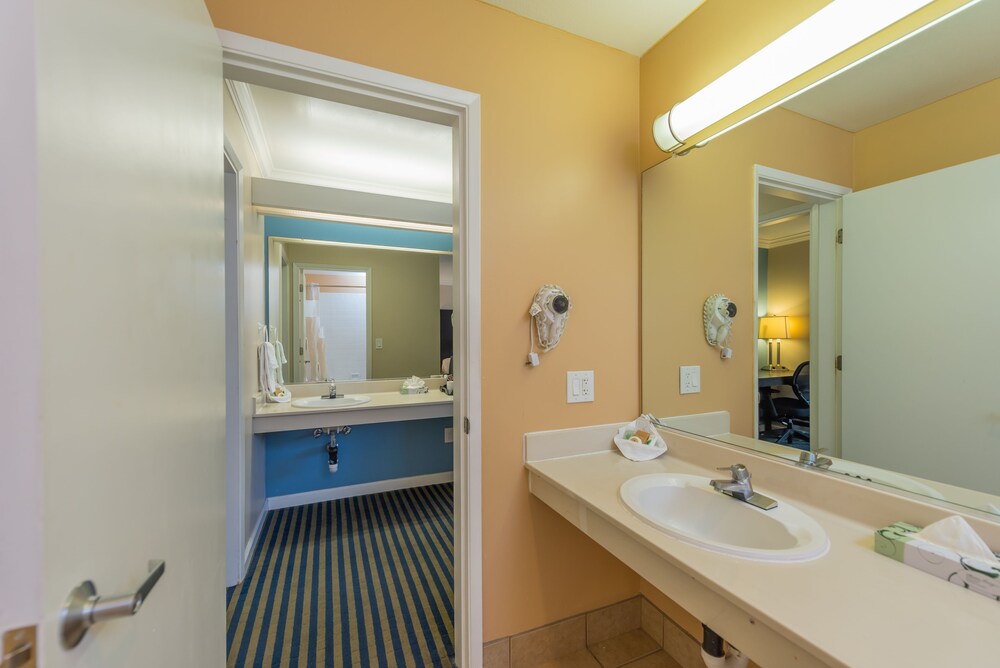 Ocean Pacific Lodge - photo 28