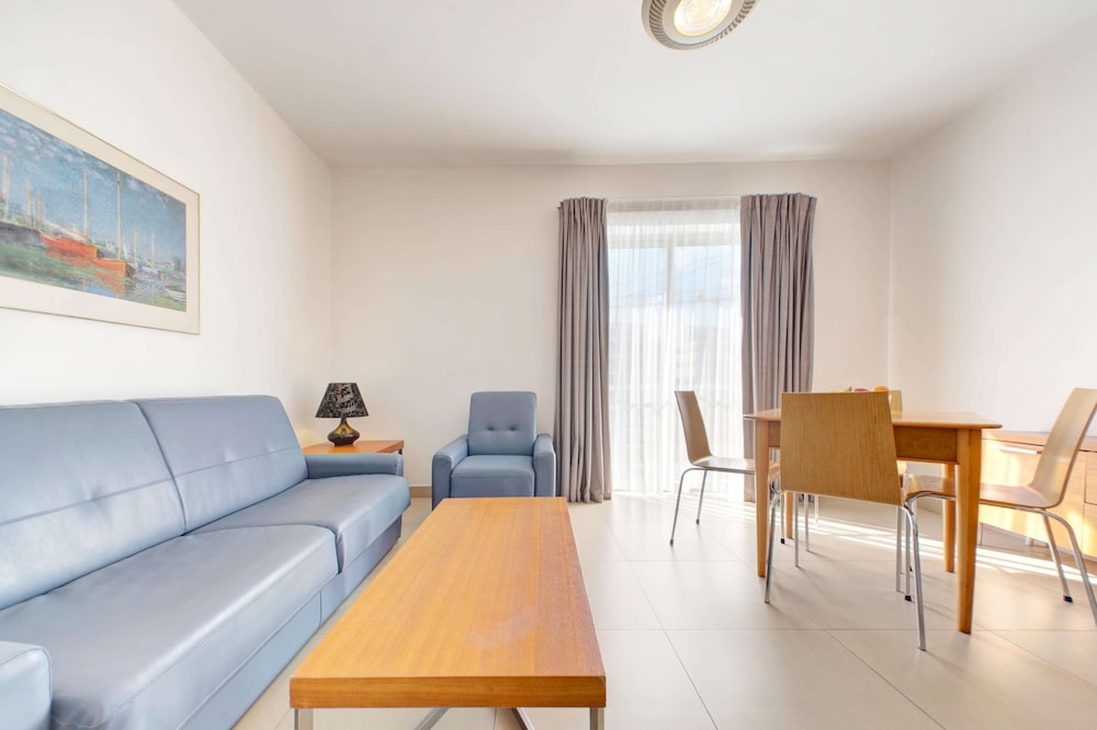 AX Sunny Coast Resort & Spa — Imdina — photo 4