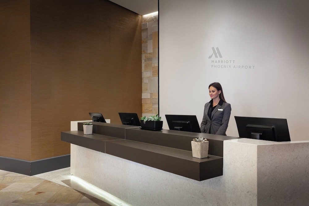Marriott Phoenix Airport - photo 4