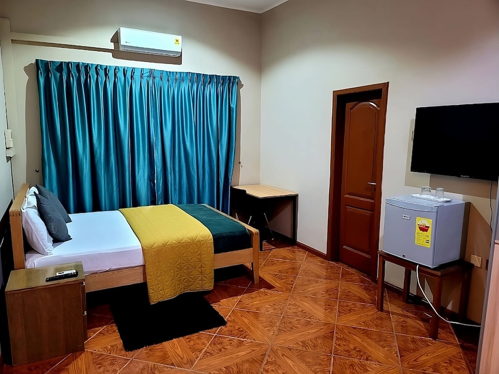 Room ghouse Room D Ideal For Friends fam