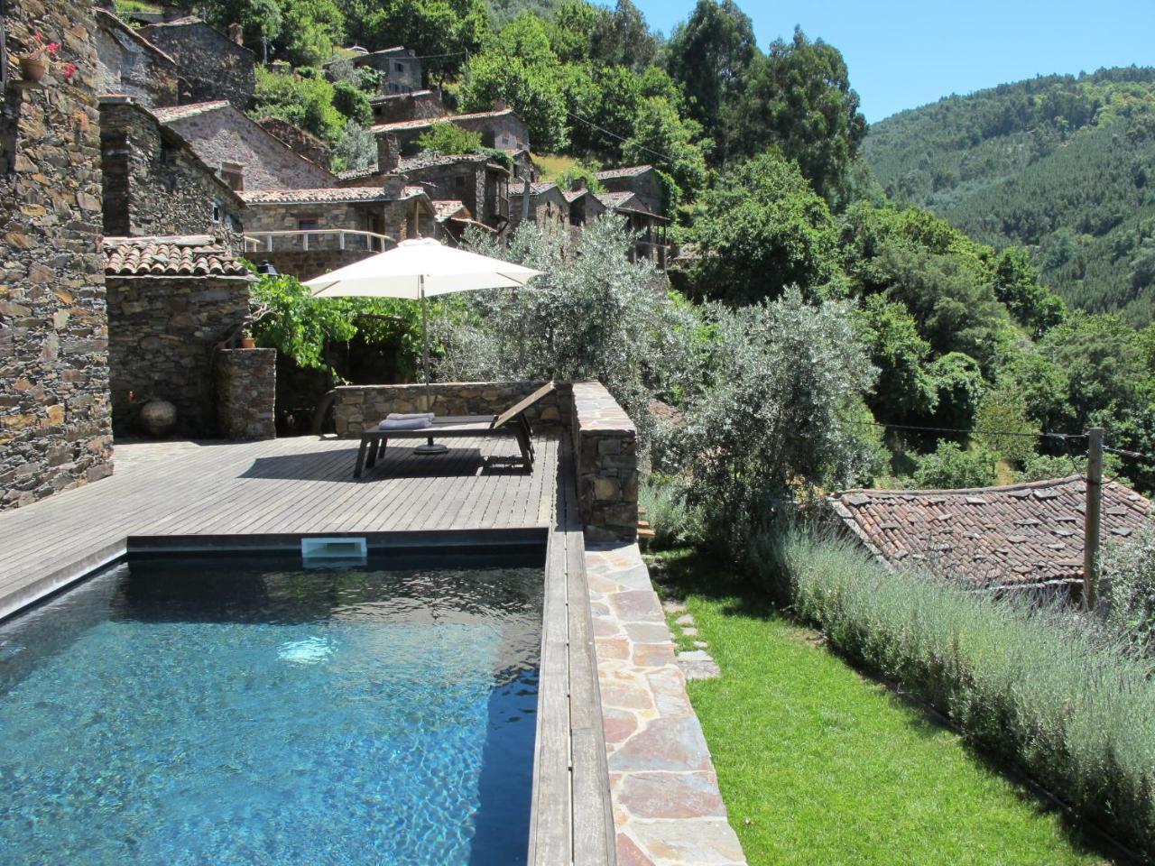 Casa Do Talasnal — 4-Star Luxury Hotel in Lousa, Portugal
