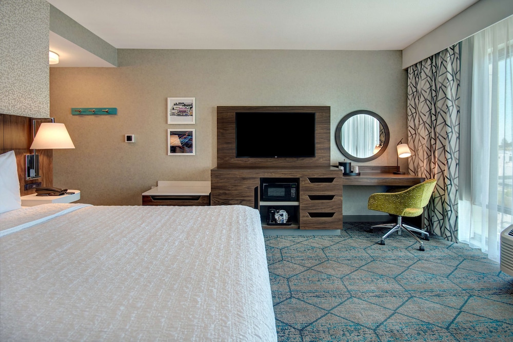 Hampton Inn & Suites Sunnyvale Silicon Valley - photo 23