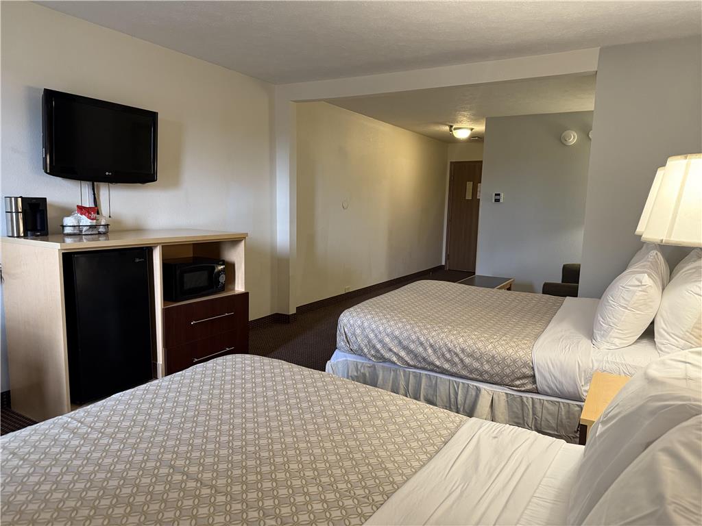 SureStay by Best Western Obetz Rickenbacker Airport - photo 13