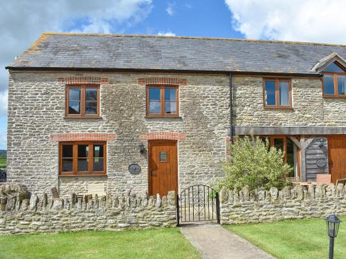 Jolliffe Dbbk - carbon neutral hotel in Leigh