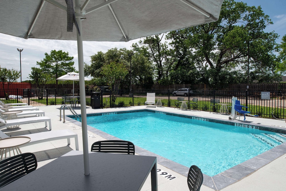 Spark by Hilton Dallas Medical District Love Field - photo 45
