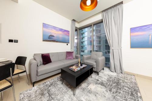 SettlerHomes Serene Downtown Stay on the High Floor — 4-Star Luxury Hotel in Dubai, United Arab Emirates