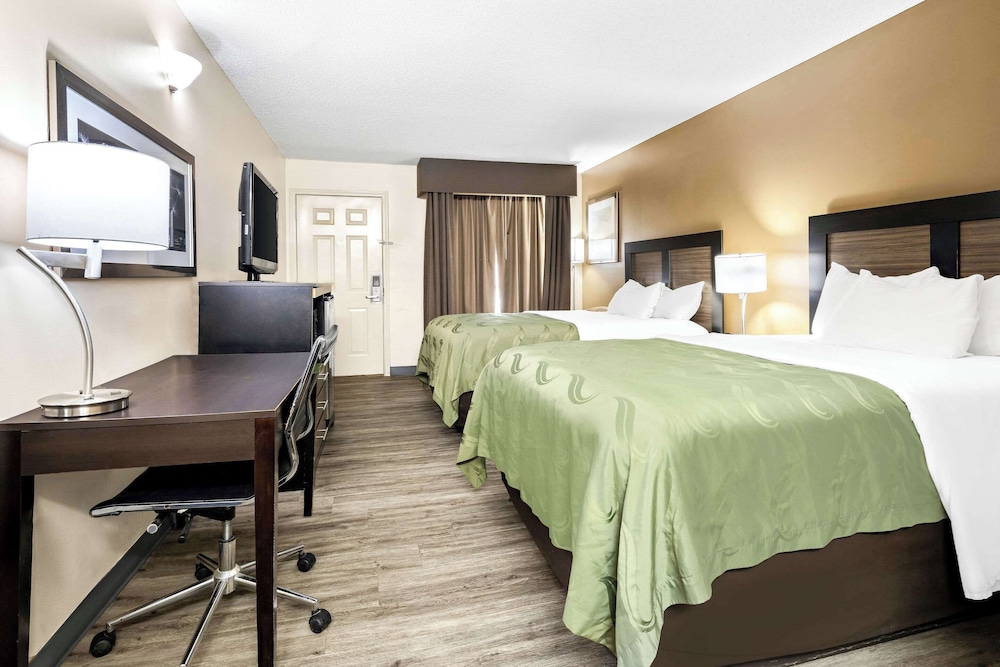 Quality Inn Decatur River City - photo 14