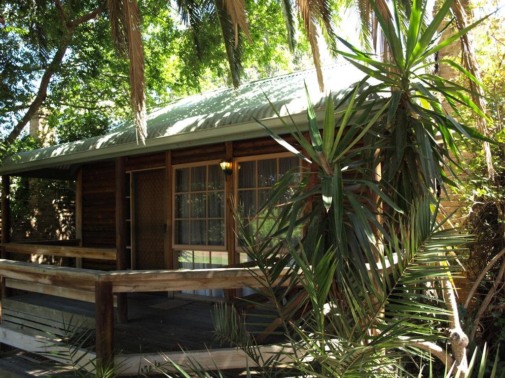 Ti Tree Village - carbon neutral hotel in Ocean Grove