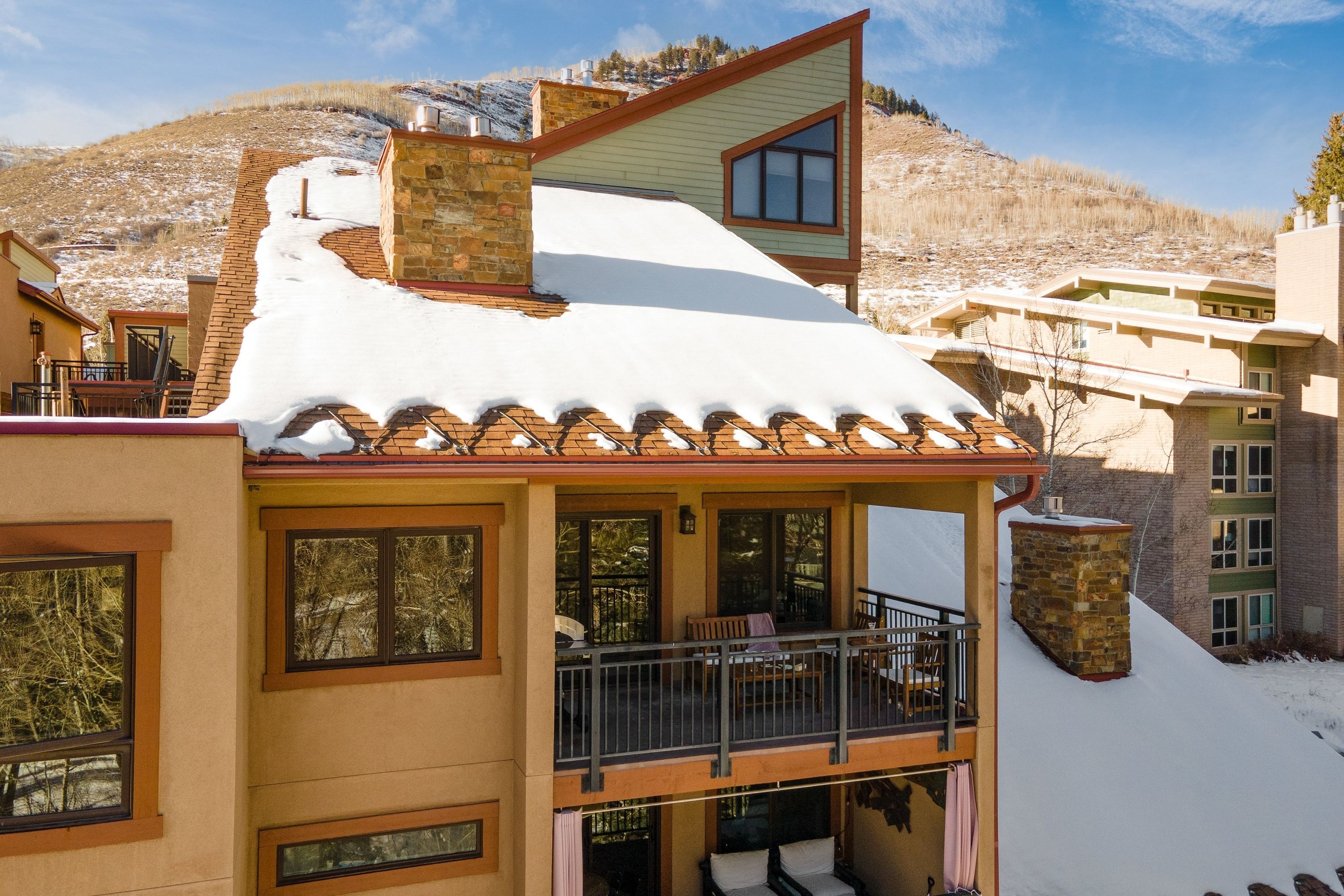 Cloud 9 by Avantstay Located at the Base of Vail Ski Resort w Community Pool & Hot Tub - photo 25