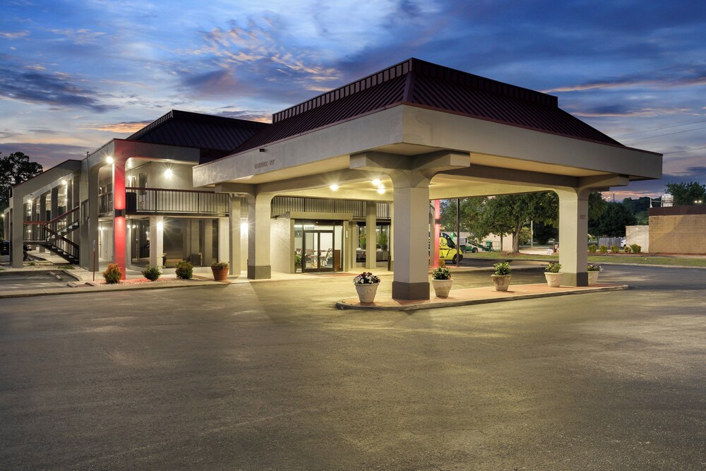 Red Roof Inn Wilmington NC - photo 32