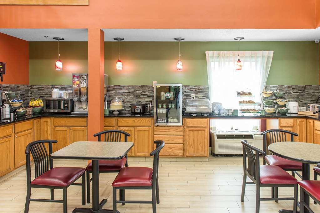 Quality Inn & Suites Columbus West Hilliard - photo 29