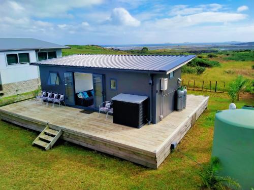 Seascape Peninsula Bach in Kaitaia, New Zealand