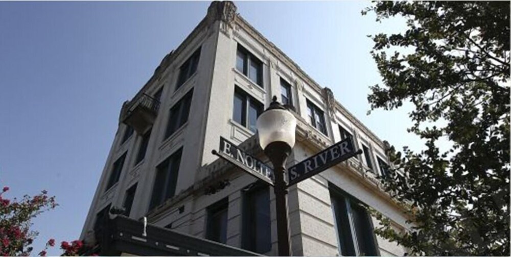 Park Plaza Hotel Seguin - photo 30