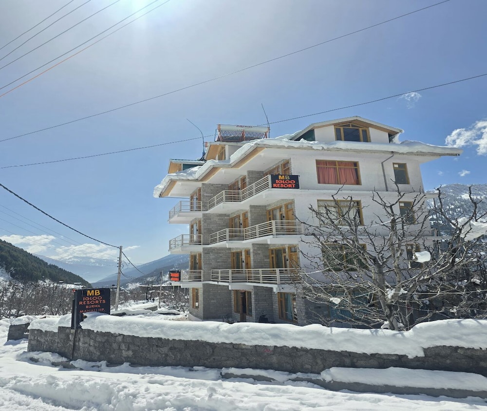 Mb Igloo Resort - carbon neutral hotel in Manali