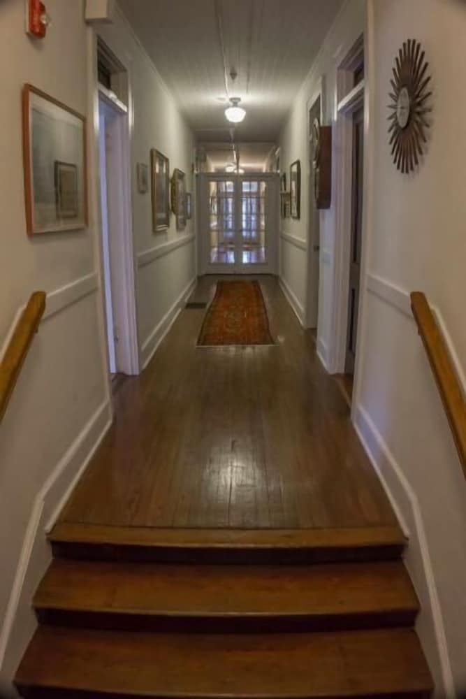 Putnam Lodge Hotel and Spa - photo 41