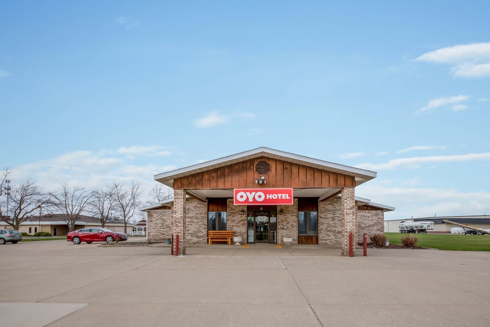 OYO Hotel Chesaning Route 52 & Hwy 57 - featured photo
