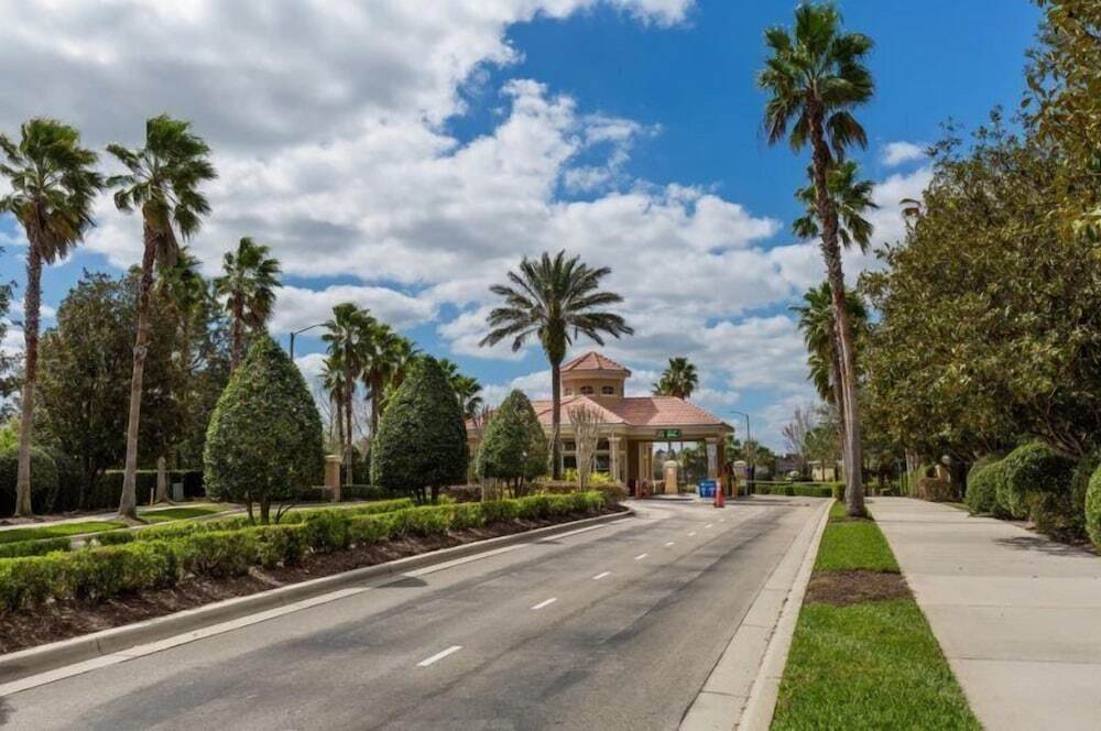 Windsor Hills Resort 3 Bedroom 3 Bath Townhome With Splash Pool - photo 2