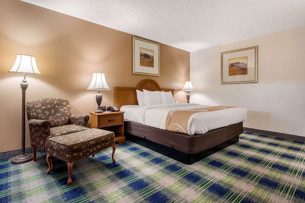 Quality Inn Arkansas City North - photo 12