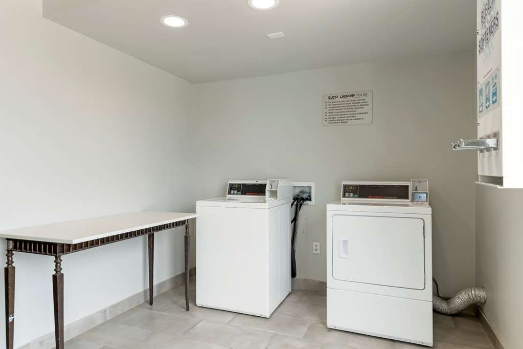 Best Western Plus McAllen Airport Hotel - photo 34