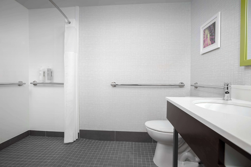 Hampton Inn & Suites ATL Six Flags - photo 32