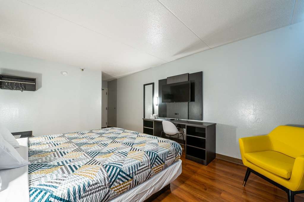 Motel 6 New Haven Branford CT - photo 15