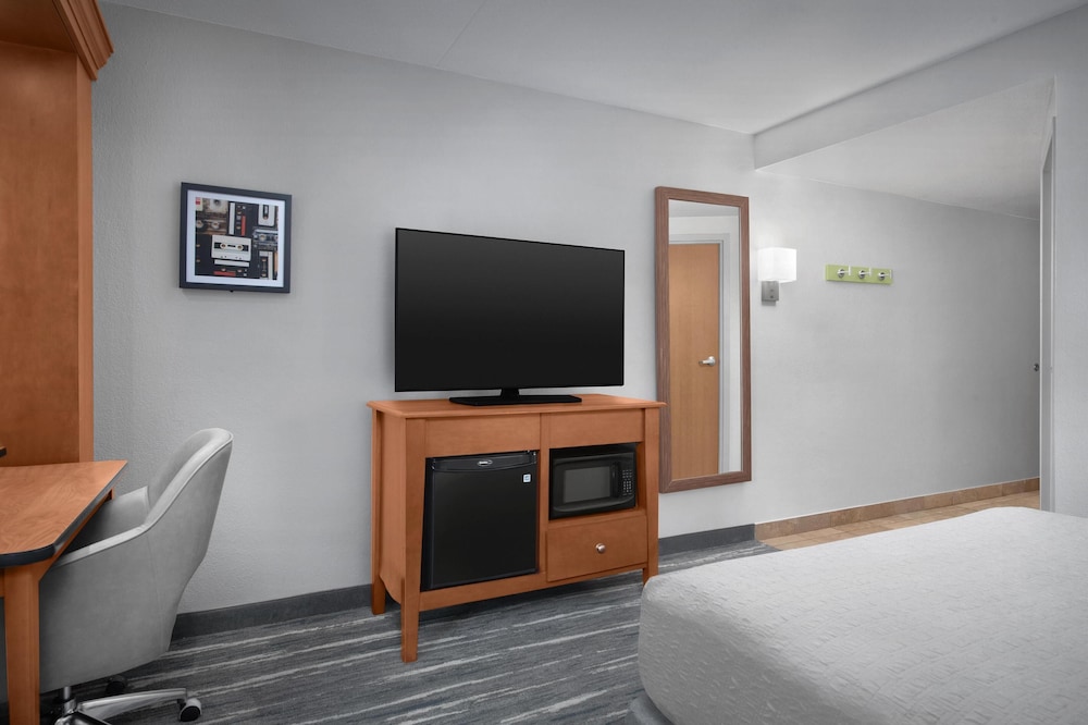 Hampton Inn Pittsburgh Greentree - photo 6