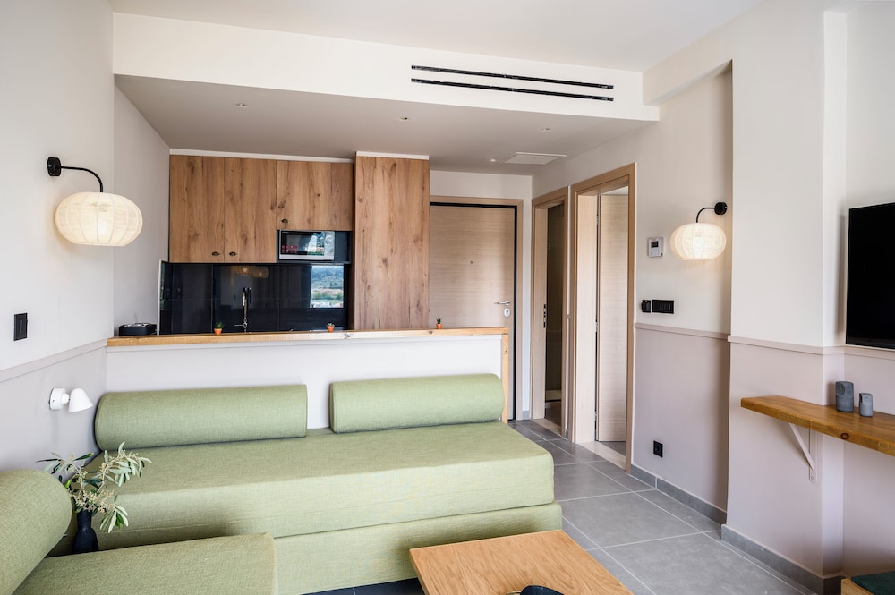 Loadstar Rooms & Suites — Corfu — photo 5