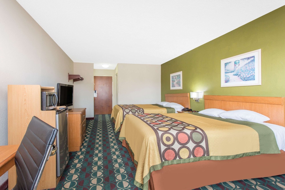 Super 8 by Wyndham Spartanburg I 26 Exit 22 - photo 8