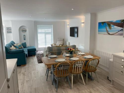Surf’s Up Perfect base for holidays or work in Cornwall in Saint Columb Major, United Kingdom