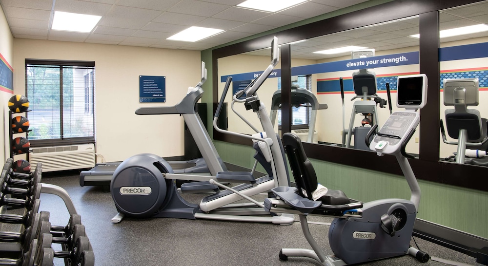 Hampton Inn Cleveland Solon - photo 37