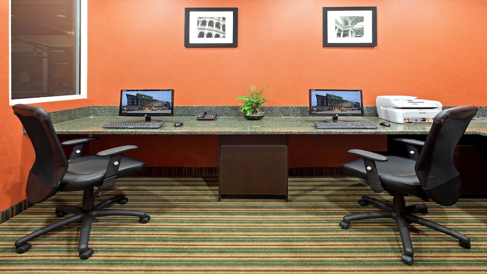 Holiday Inn Garland by IHG - photo 36
