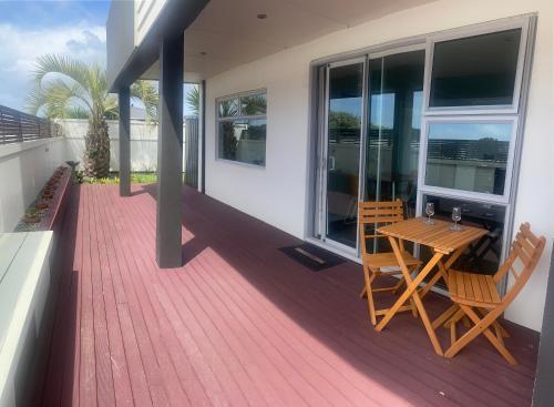 Saint Aubyn Retreat — 4-Star Luxury Hotel in New Plymouth, New Zealand