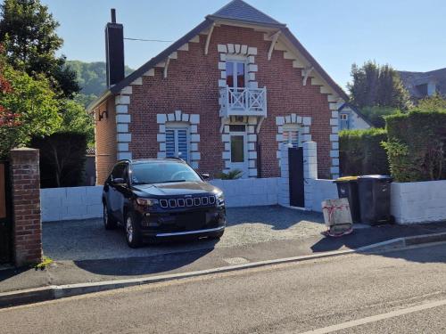 Le Doux Repos in Etretat, France