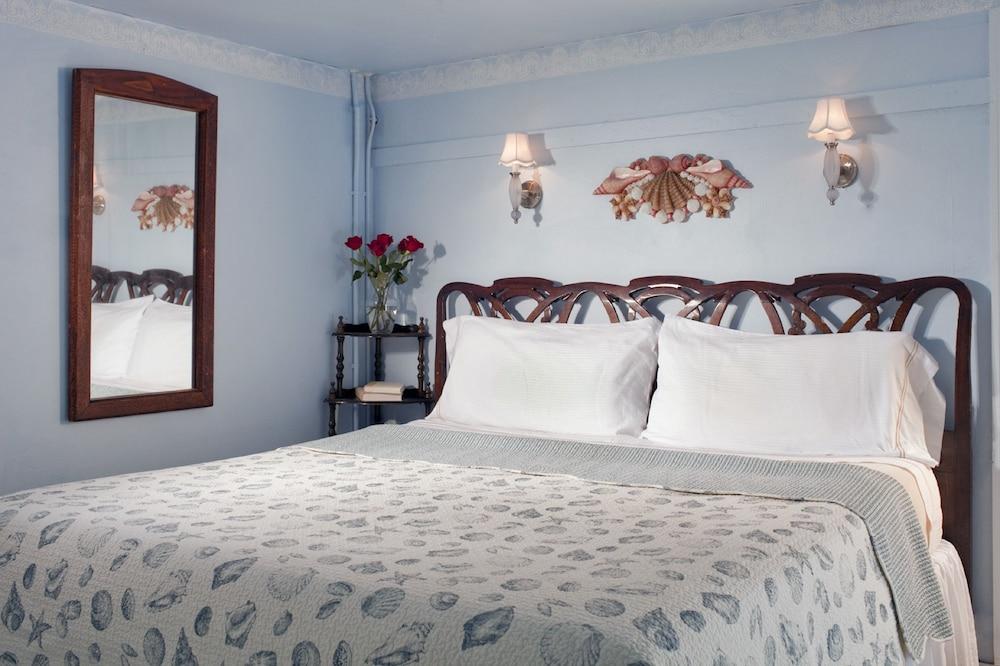 Blueberry Cove Inn - photo 8