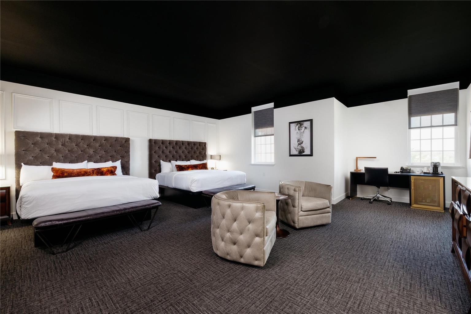 The Delafield Hotel - photo 11