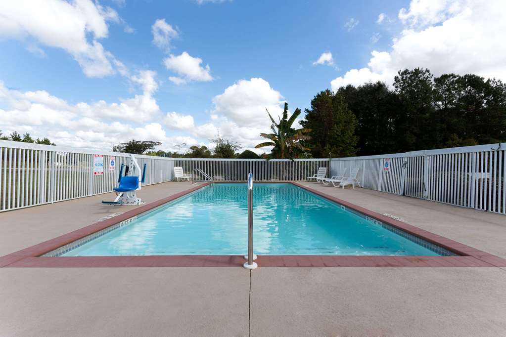 Days Inn by Wyndham Lamont Monticello - photo 4