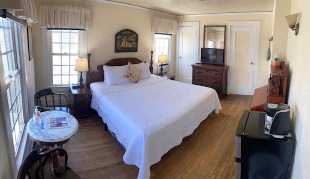 Cherokee Lodge - photo 6