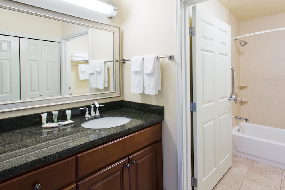 Staybridge Suites Everett Paine Field by IHG - photo 23