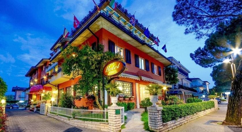 Hotel Benaco - last minute hotel in Sirmione