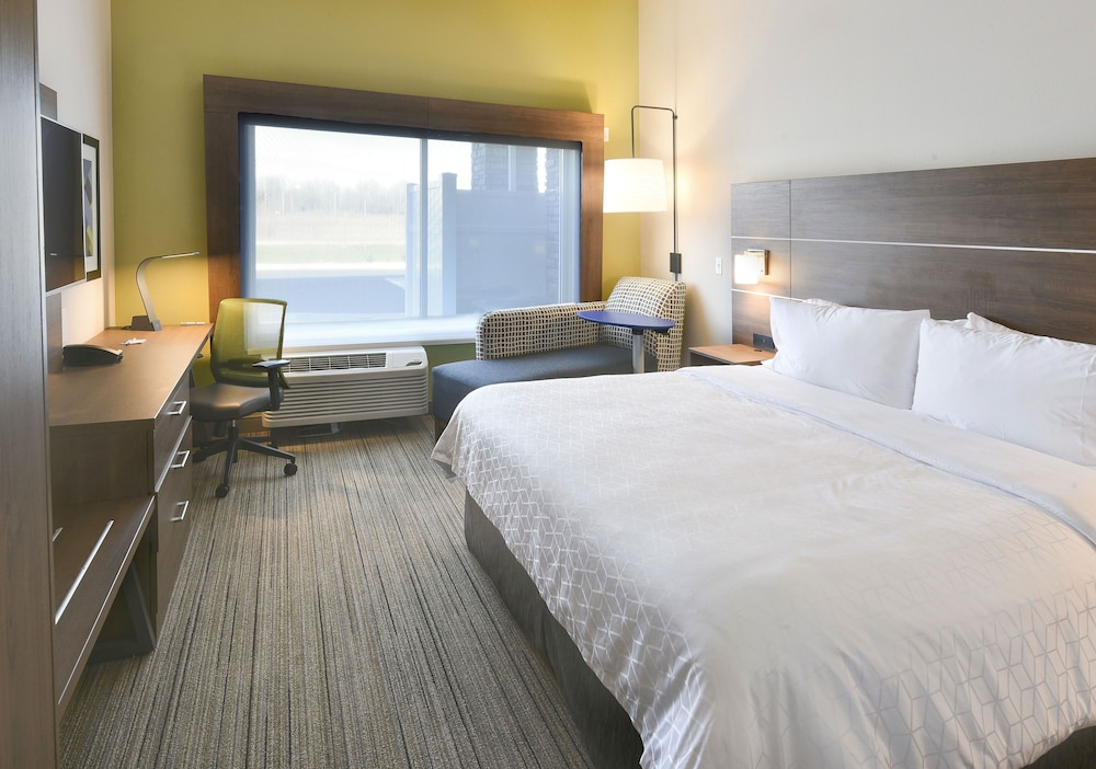 Holiday Inn Express & Suites Madisonville by IHG - photo 7