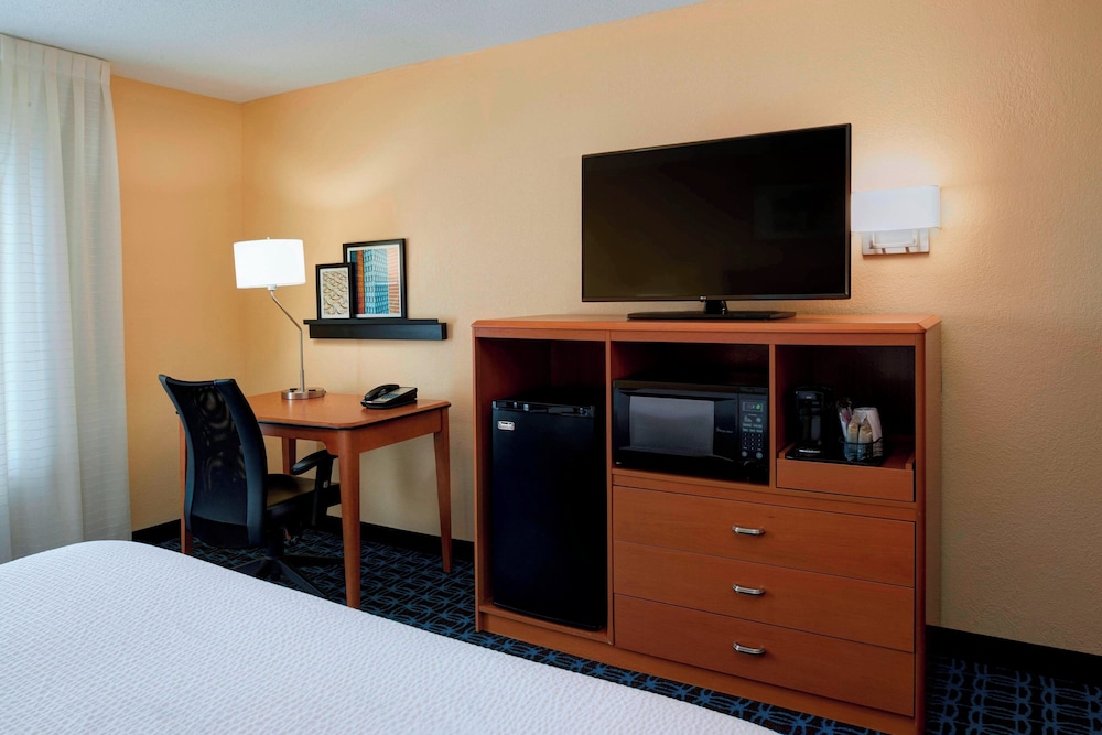 Fairfield Inn by Marriott Richmond - photo 8
