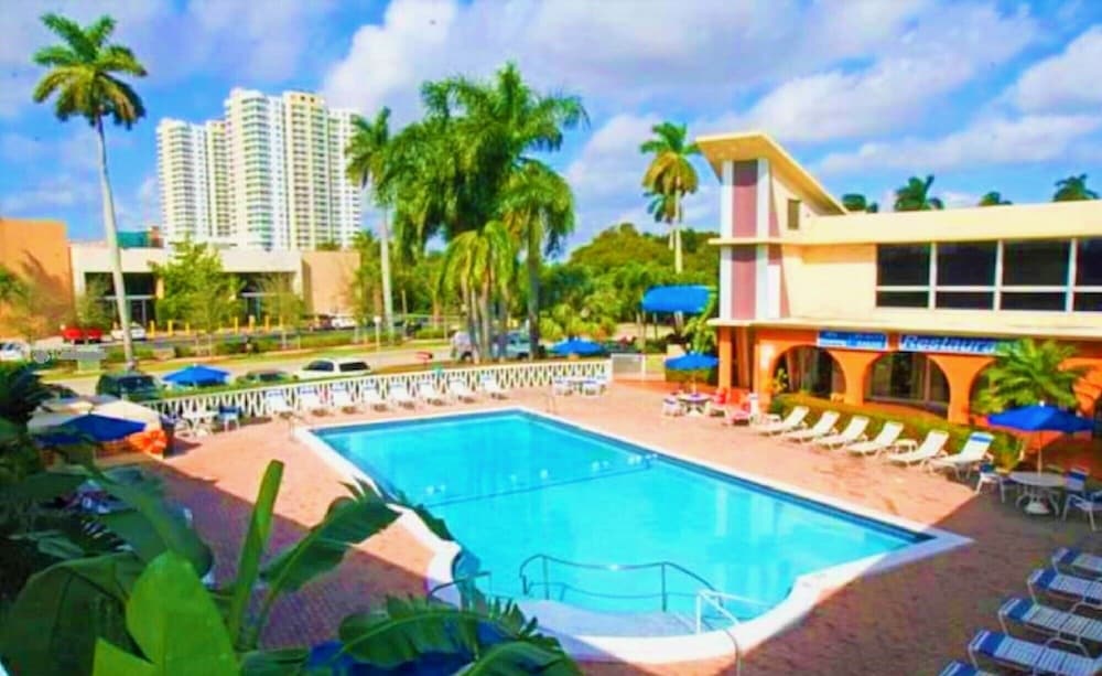 Bposhtels Hollywood Florida Hostel - photo 16