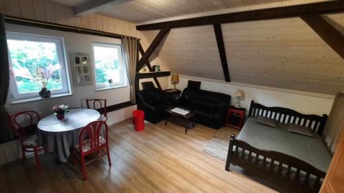 Apartament Jelen W Smokingu 19802219 — Sulow