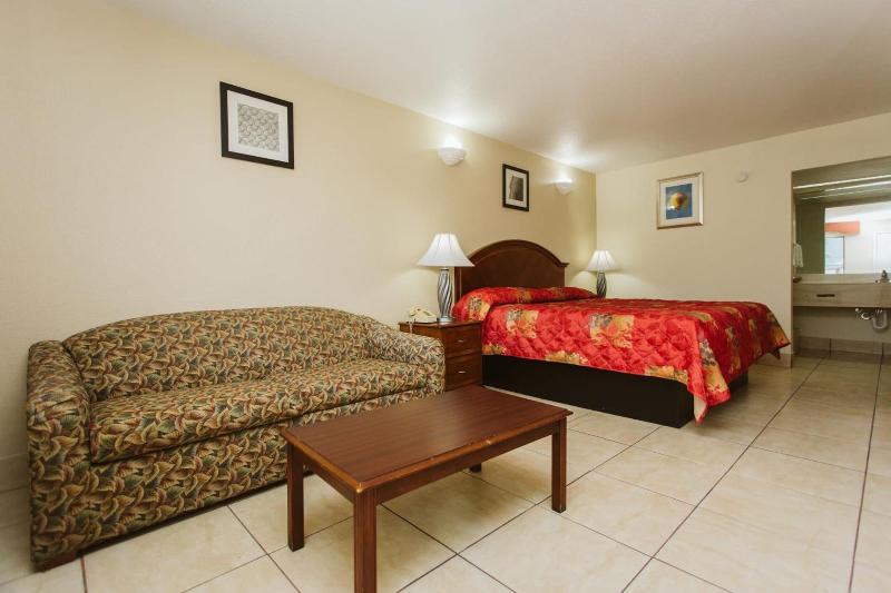 Palace Inn North - photo 28